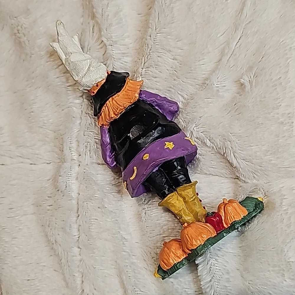 Halloween Figure Lot - Picture 7 of 12